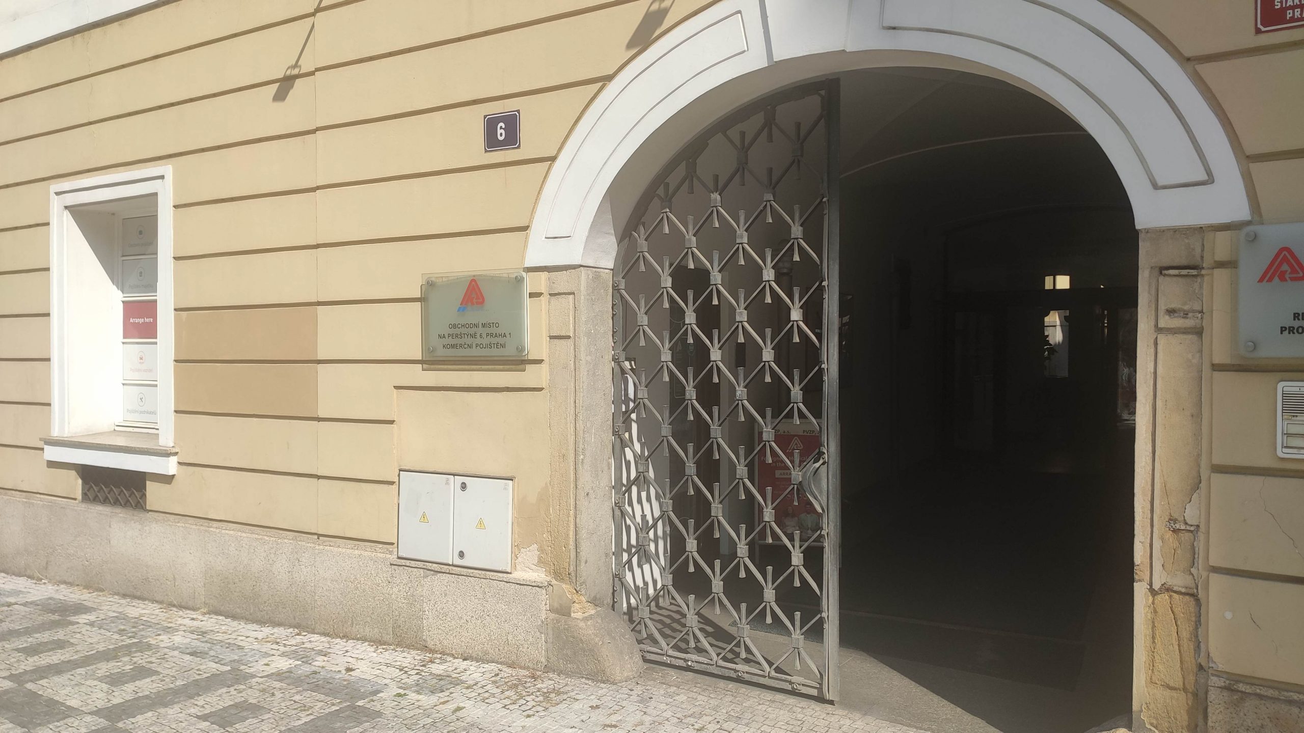 Uzavření obchodního místa Na Perštýně v Praze